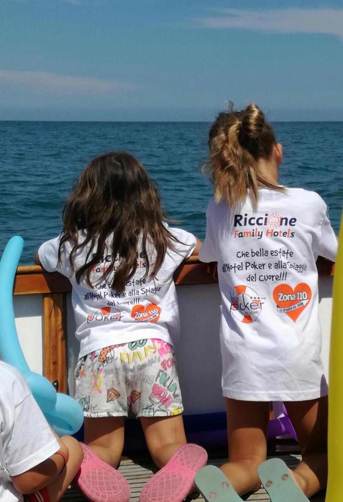 Hotel Poker Riccione Bagian luar foto